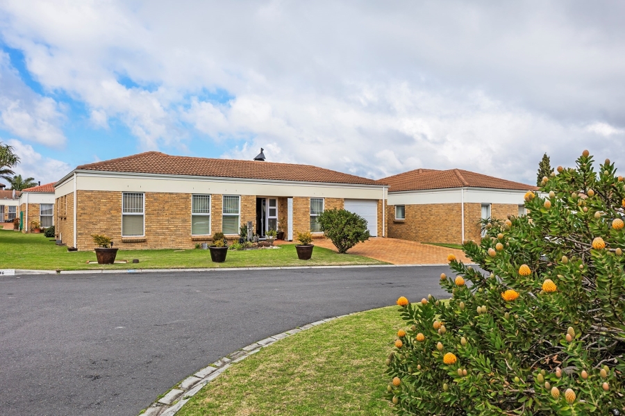 2 Bedroom Property for Sale in Protea Heights Western Cape